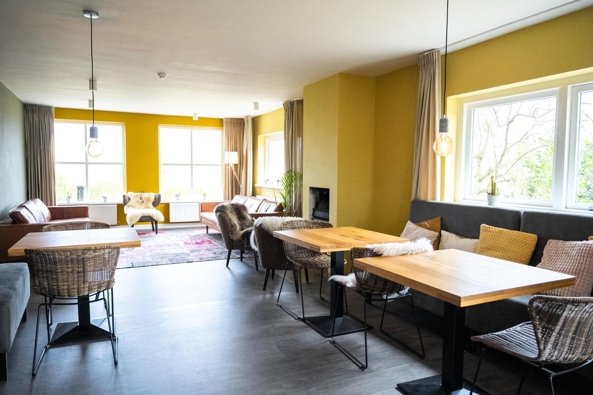 Hotel De Horper Wielen Kaard Bagian luar foto